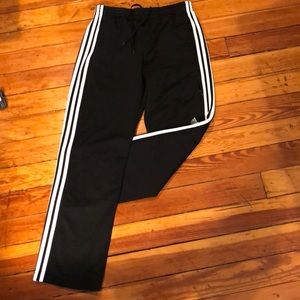 Adidas men’s size M 3-stripe sweatpants